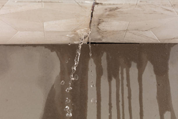 Professional Water Damage Restoration technician working in Georgetown, MS